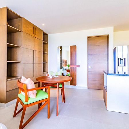 Santamar By Tao Beach Condos With Pool & Walk To Ocean Акумал Екстериор снимка