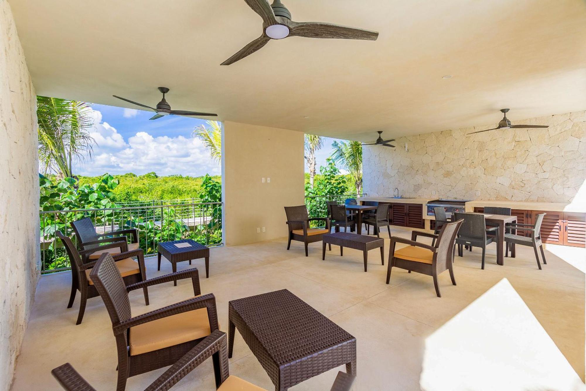 Santamar By Tao Beach Condos With Pool & Walk To Ocean Акумал Екстериор снимка