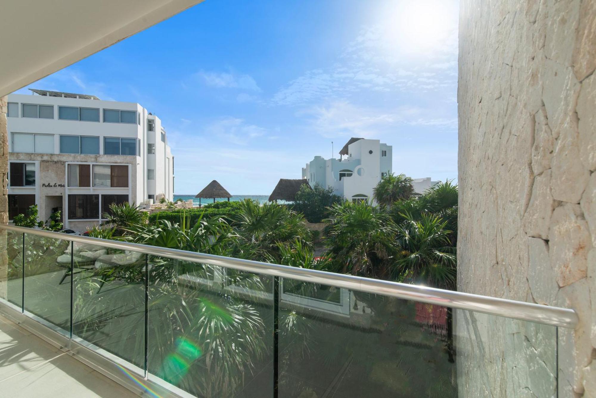 Santamar By Tao Beach Condos With Pool & Walk To Ocean Акумал Екстериор снимка